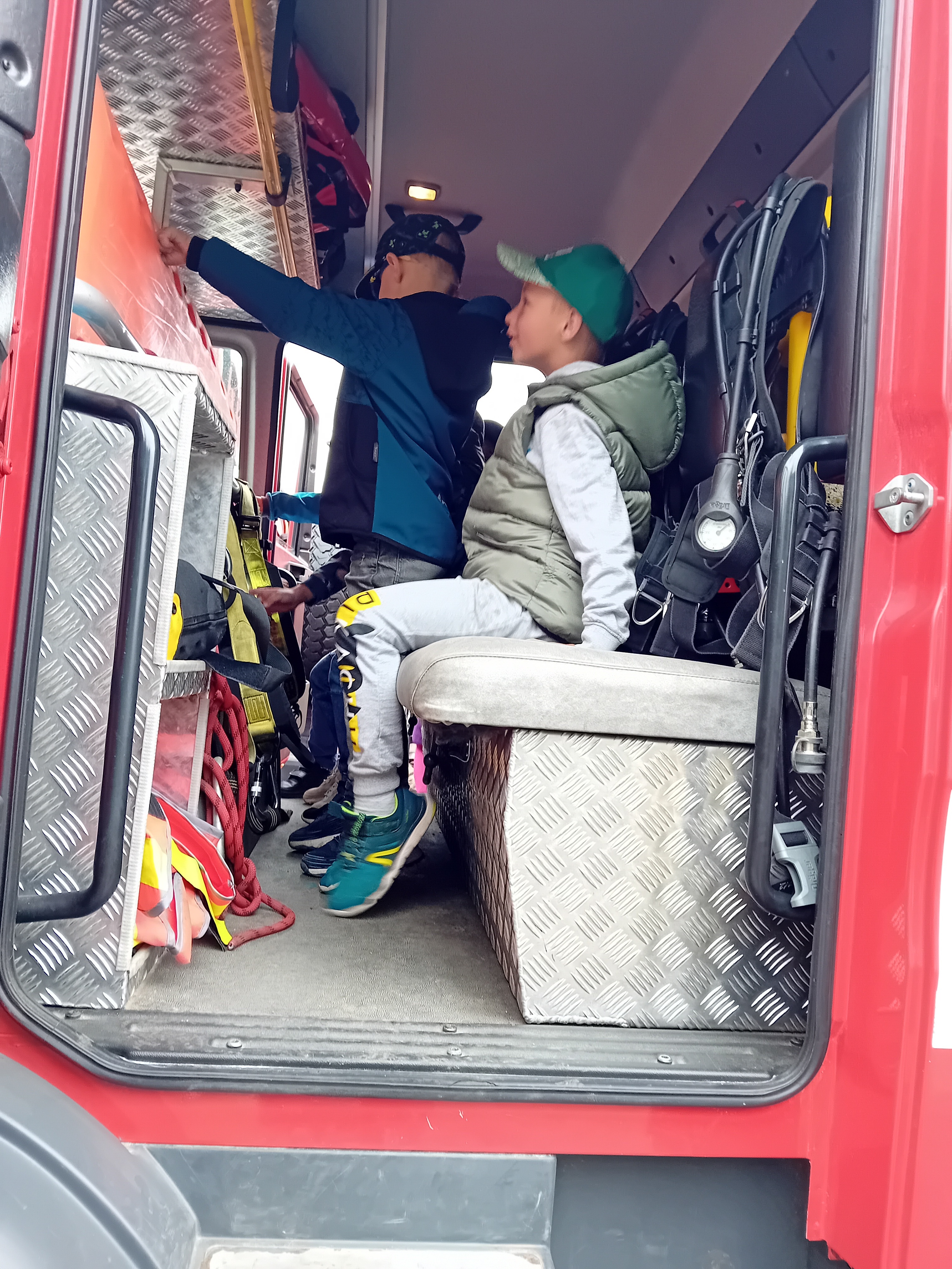 Návštěva u hasičů